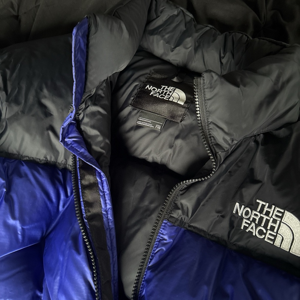 SOLD ON ANOTHER APP- Men’s Blue 1996 Retro North Face Nuptse 700 Puffer Jacket - Picture 3 of 5
